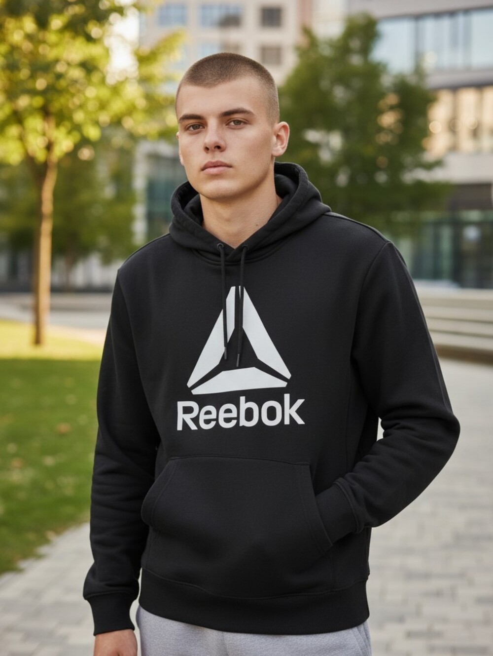 Reebok Mens Classic Logo Hoodie Black Long Sleeve Pullover Athletic Size L
